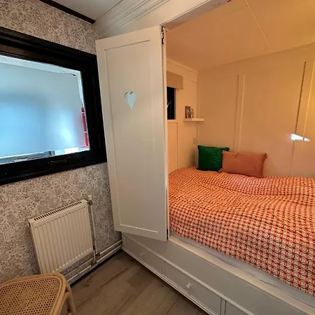 Stayatsas Tiny House Pippa In De Bossen Op De Veluwe * Doornspijk