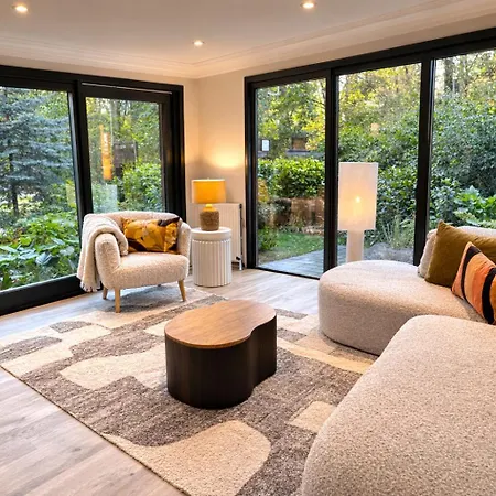 Stayatsas Pippa, Luxe Boshuis Met Grote Omheinde Tuin Aan Vijver Vakantiehuis *