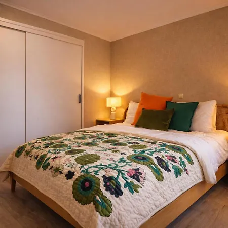 Stayatsas Pippa, Luxe Boshuis Met Grote Omheinde Tuin Aan Vijver