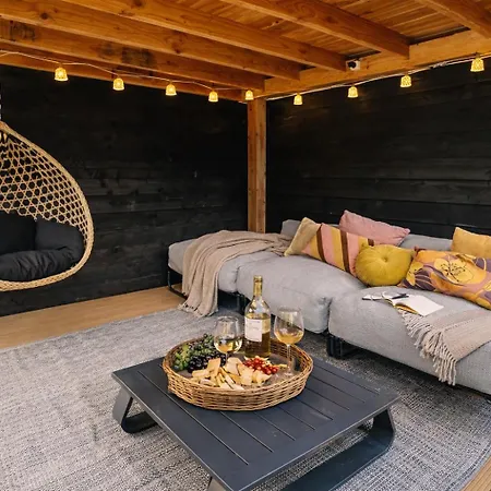 Stayatsas Pippa, Luxe Boshuis Met Grote Omheinde Tuin Aan Vijver Doornspijk