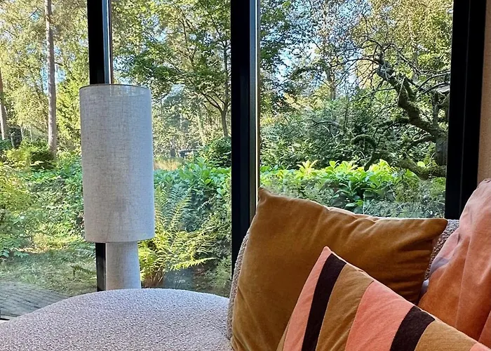 Stayatsas Pippa Grote Omheinde Tuin, Gebruik Zwembad, Stijlvol Ingericht, Middenin Het Bos Met Veel Privacy, Restaurant Op Park Holiday home