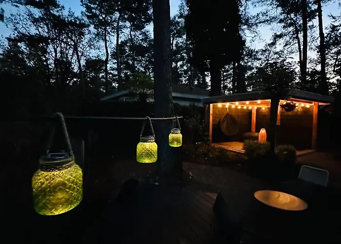 Stayatsas Pippa Grote Omheinde Tuin, Gebruik Zwembad, Stijlvol Ingericht, Middenin Het Bos Met Veel Privacy, Restaurant Op Park