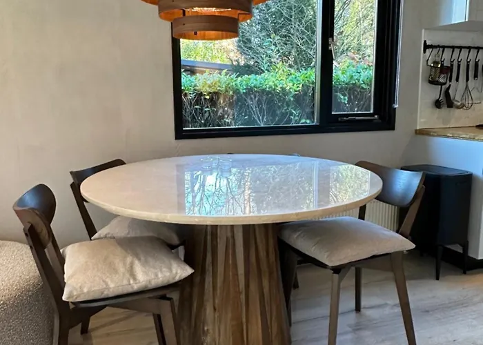 Stayatsas Pippa Grote Omheinde Tuin, Gebruik Zwembad, Stijlvol Ingericht, Middenin Het Bos Met Veel Privacy, Restaurant Op Park Сasa de vacaciones Doornspijk