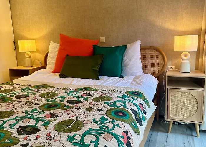 Дом отдыха Stayatsas Pippa Grote Omheinde Tuin, Gebruik Zwembad, Stijlvol Ingericht, Middenin Het Bos Met Veel Privacy, Restaurant Op Park